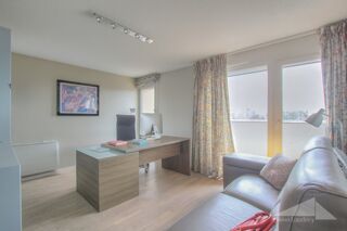  Appartement � vendre 5 pi�ces 131 m�