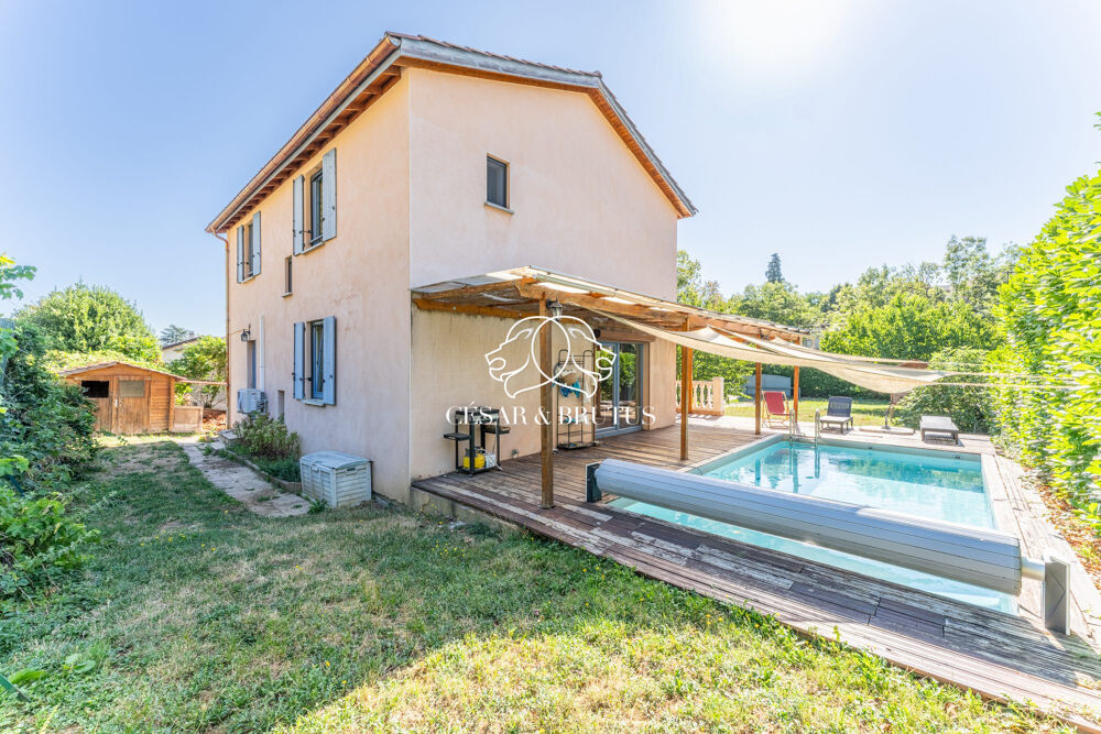 À vendre  Maison familiale de 139 m² avec piscine à Curis-