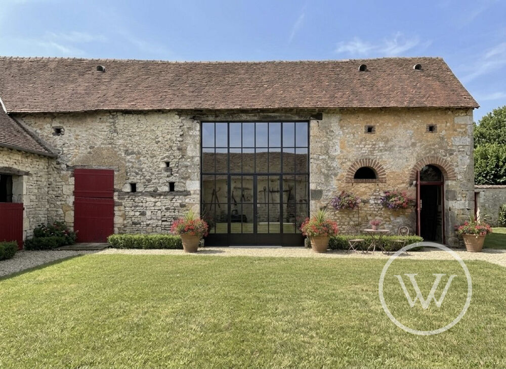 Vente Maison Coup de coeur pour cet ensemble T6 sarthois authentique plein de Bernay-neuvy-en-champagne