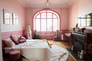  Appartement  vendre 8 pices 266 m