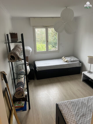  Appartement � louer 4 pi�ces 93 m�