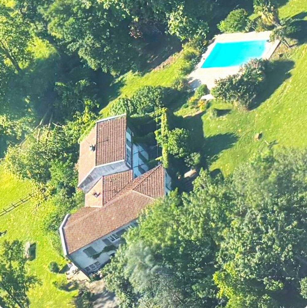 Npgaro (32), Grande maison bourgeoise avec 3 appartements + dép