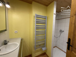  Maison à louer 4 pièces 192 m²
