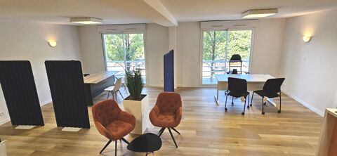 A LOUER - BUREAUX 185 m&sup2; - Vannes OUEST (56) 2217 56000 Vannes