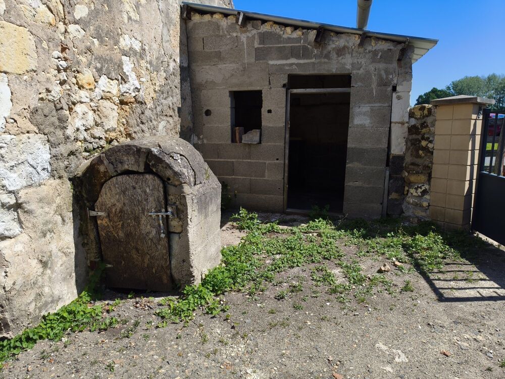 Vente Maison maison a fort potentiel Vaas