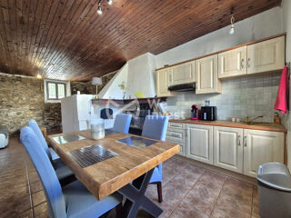  Maison � vendre 9 pi�ces 322 m�