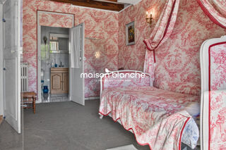  Maison à vendre 8 pièces 235 m²