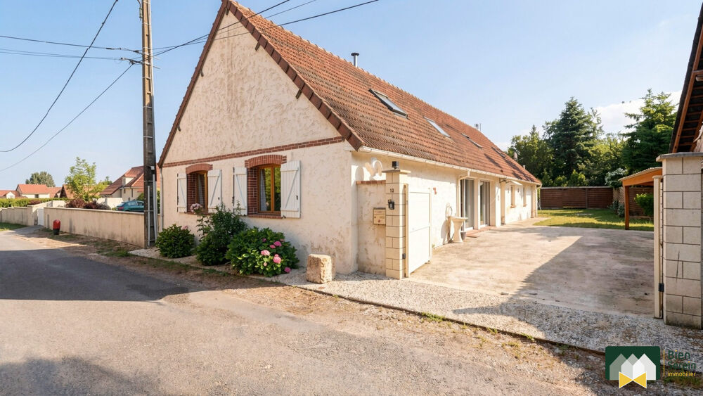 MAISON FAMILIALE DE 220 m²  4 GRANDES CHAMBRES  CADRE VER