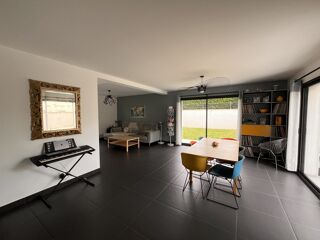  Maison � vendre 6 pi�ces 165 m�