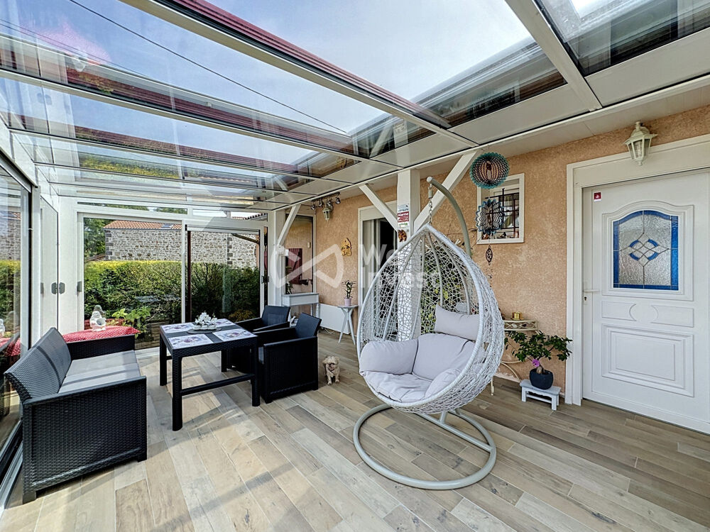 Vente Maison Villa de plain-pied de type 5 avec jardin. Loubeyrat