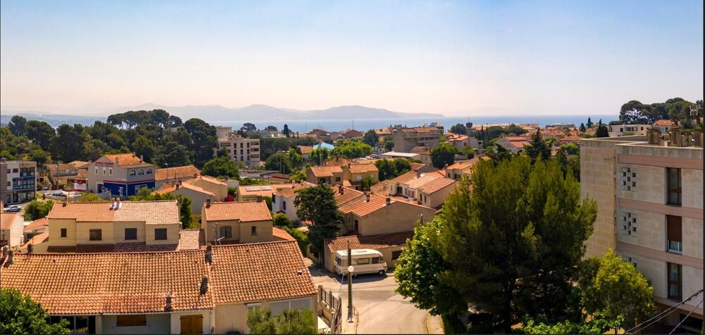 Superbe T4/5 DERNIER ETAGE TERRASSE VUE MER