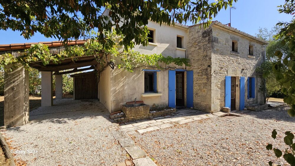 Vente Maison CHARMANTE MAISON EN PIERRE AU COEUR DU MARAIS POITEVIN Le vanneau-irleau