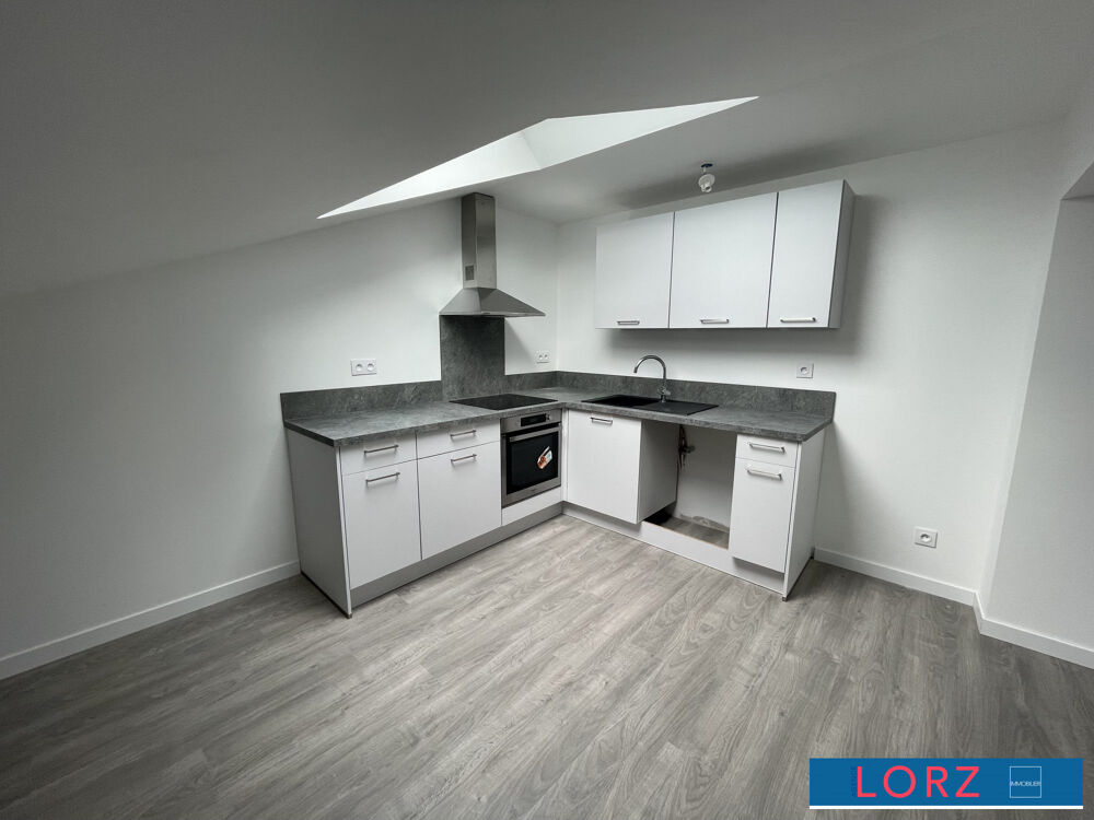 Appartement T3 & stationnement privé