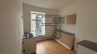  Appartement à louer 3 pièces 63 m²