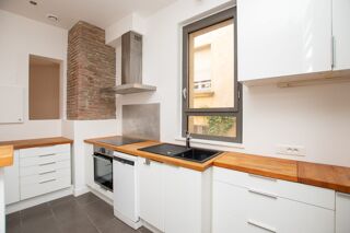 Appartement à louer 2 pièces 54 m²