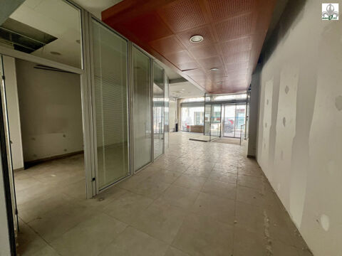 LOCAL PROFESSIONNEL CENTRE-VILLE 6 BUREAUX &Agrave; FORT POTENTIEL DE 159000 71100 Chalon-sur-saône