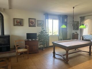 Vente Maison Maison de campagne de plain-pied avec 3 chambres et jardin arbor Creysse
