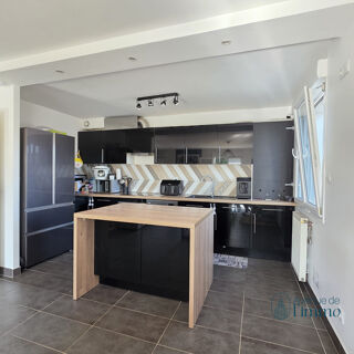  Appartement � vendre 3 pi�ces 82 m�