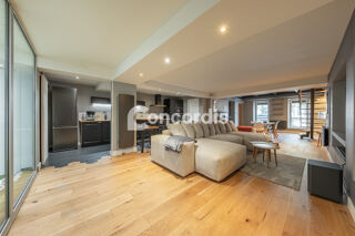  Appartement à louer 3 pièces 141 m²