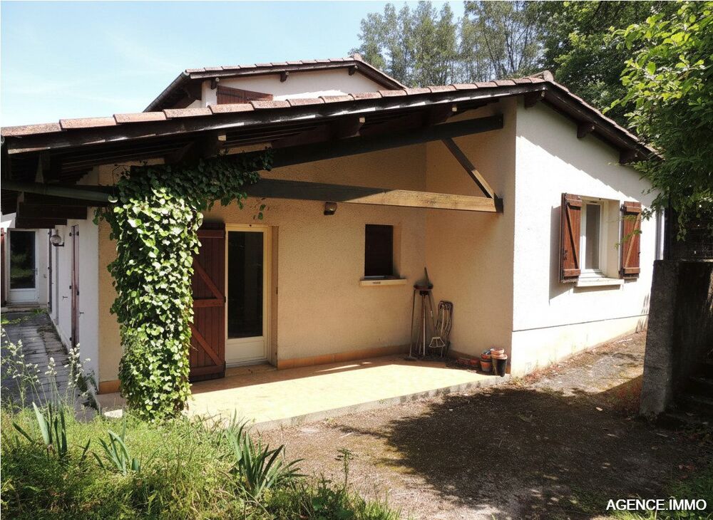 Maison de 158 m² comprenant une habitation principale de 126 m?