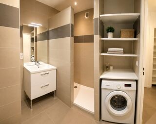  Appartement à louer 1 pièce 38 m²