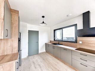  Maison à louer 4 pièces 108 m²