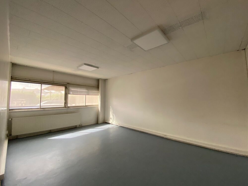   Bureaux de 340 m² à LIMOGES ! 