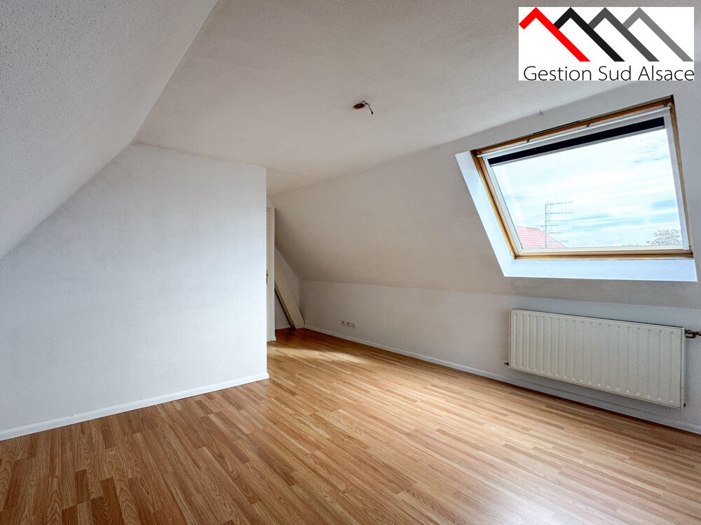 Location Appartement T3 ENSISHEIM - CHARMANT DUPLEX, 2 CHAMBRES, 66M2, BALCON, GARAGE Ensisheim
