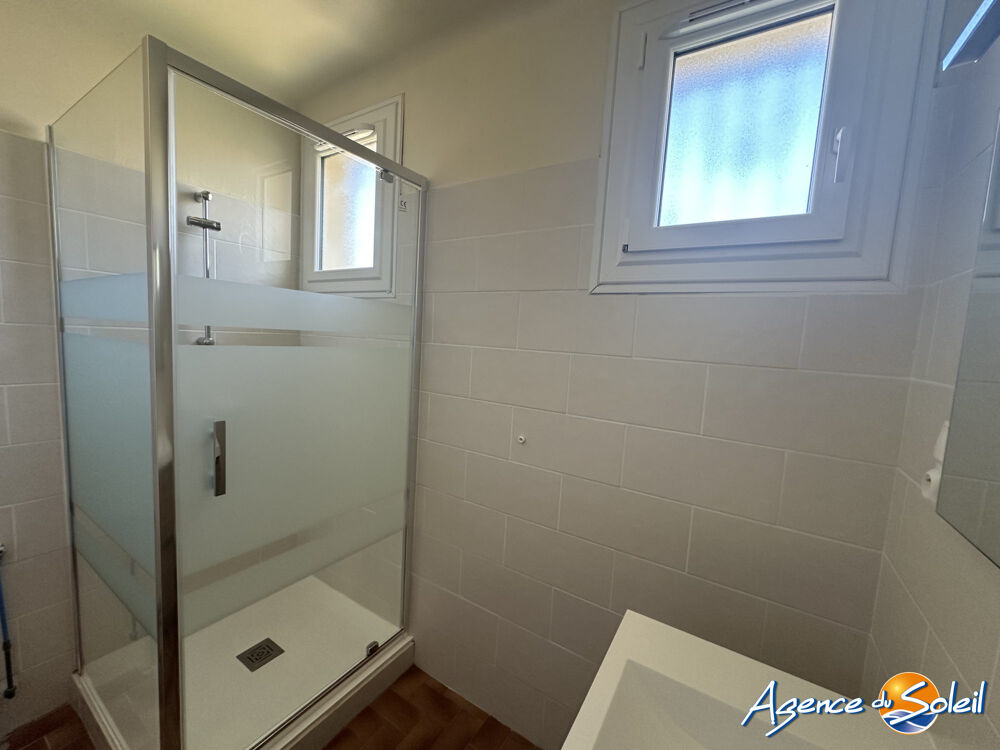 Location Appartement Appartement T2 mezzanine en rez-de-jardin Port-la-nouvelle