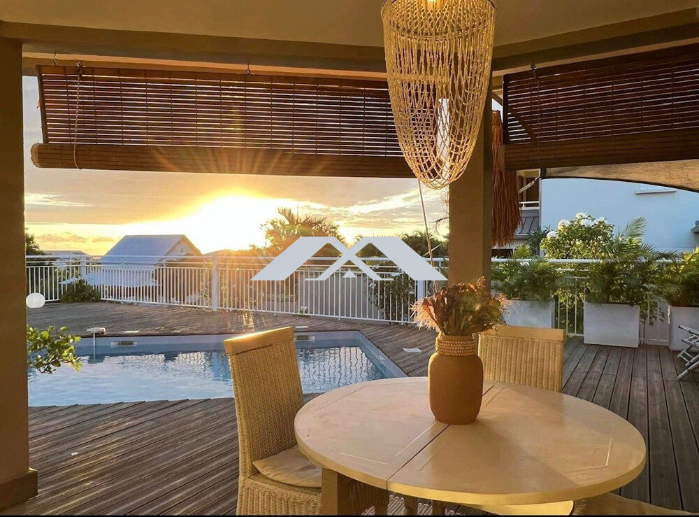 � vendre  Maison Saint-Pierre (97410)