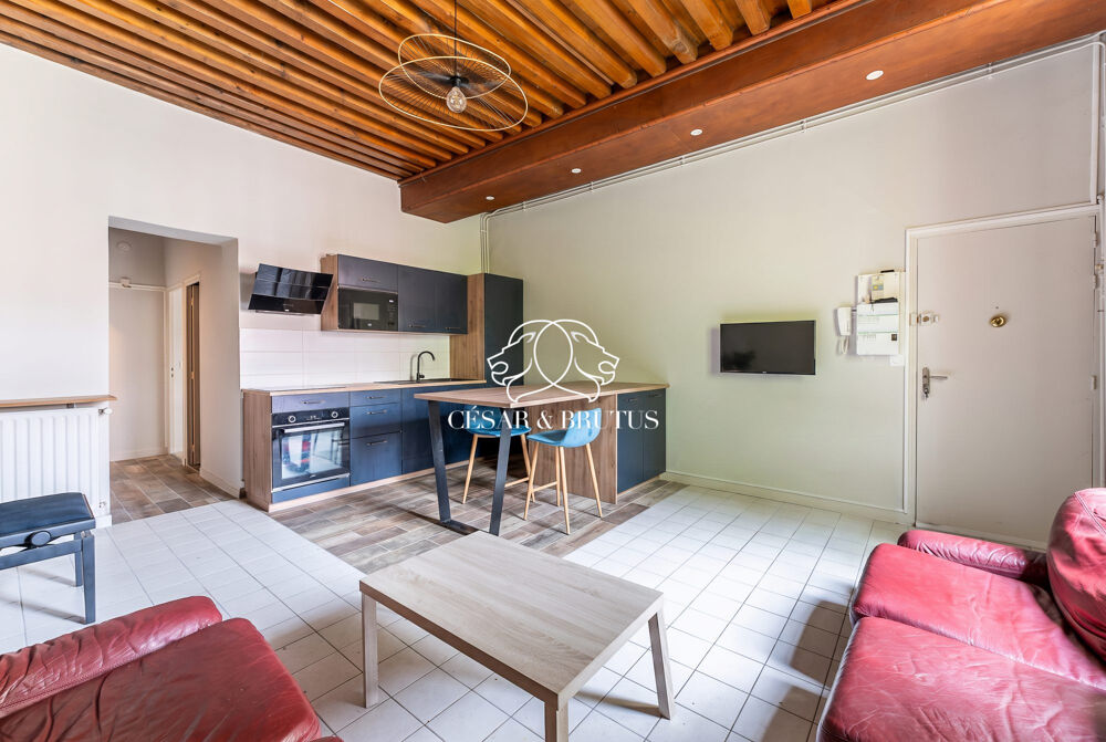 T3 de charme de 60 m²  Emplacement stratégique à Saint-Cyr