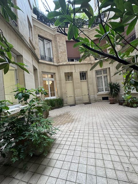  Appartement � louer 2 pi�ces 52 m�