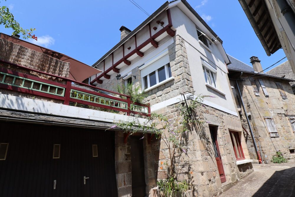 Vente Maison CORREZE. Ville de CORREZE. Charmante maison en pierre avec 2 cha Corrze