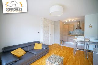  Appartement à louer 2 pièces 44 m²