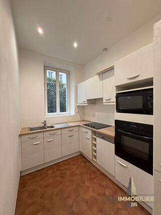  Appartement à louer 3 pièces 71 m²