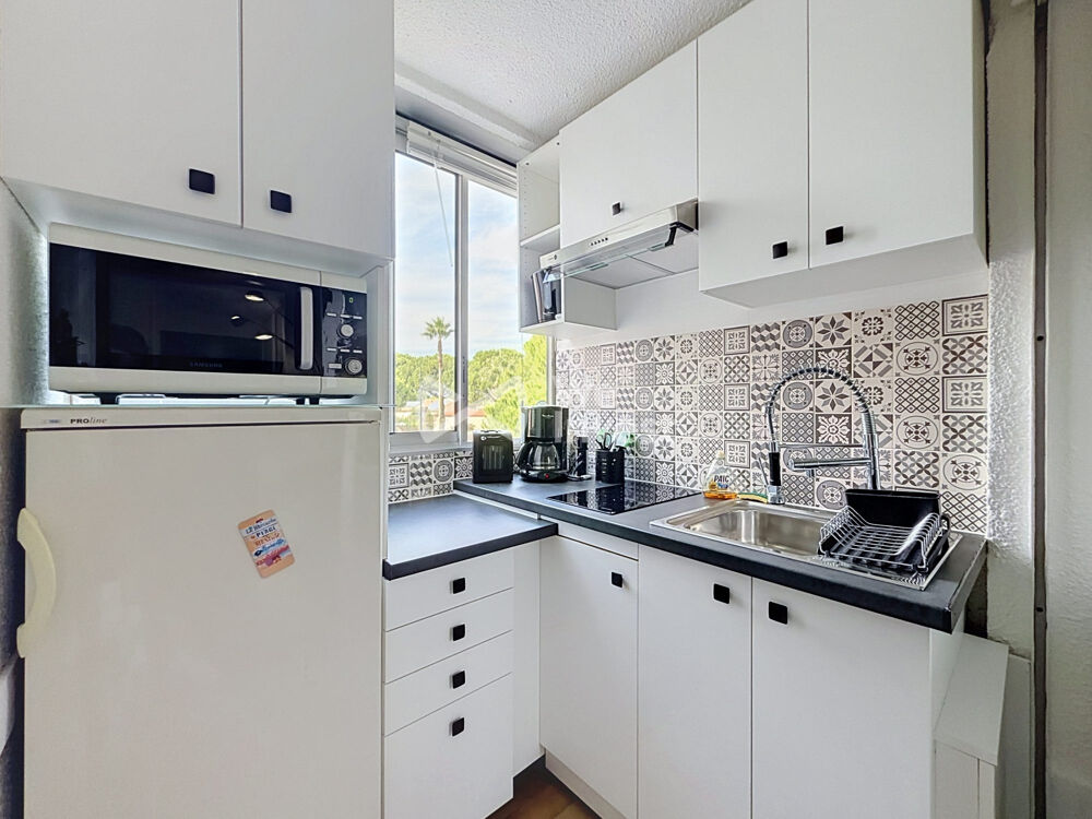 Studio avec coin nuit + place parking - Secteur Village/Port, Le