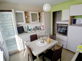  Appartement � vendre 4 pi�ces 85 m�