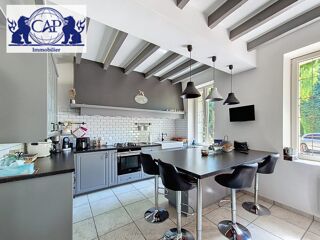  Maison � vendre 7 pi�ces 195 m�