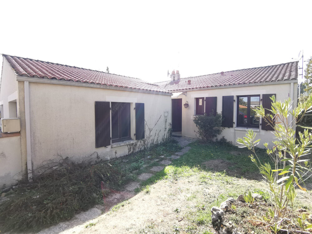 Vente Maison Saintes _ maison plain-pieds 90 m² _ 3 chambres Saintes
