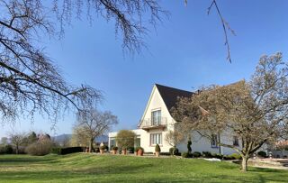 Maison  vendre 9 pices 383 m