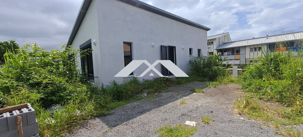 Vente Immeuble OPPORTUNITÉ À SAISIR ENSEMBLE IMMOBILIER SAINT-BENOÎT Saint-benoît