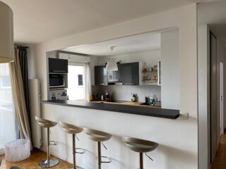 Appartement à louer 2 pièces 54 m²