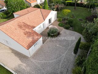 Maison 6 pièces 132 m² · à Le Poiré-sur-Vie · 132 m² · 350 529 €
