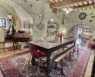  Maison à vendre 10 pièces 300 m²