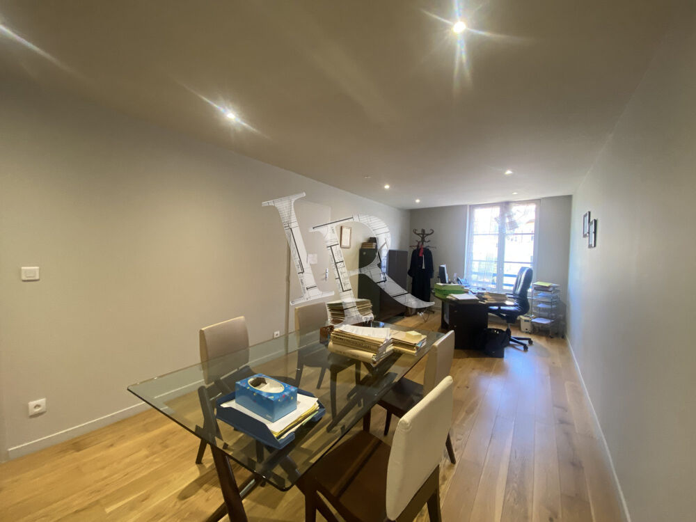   Bureaux de standing en très bon état : centre-ville du Puy-en- Le puy-en-velay