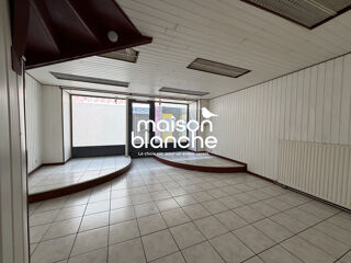  Appartement à louer 5 pièces 120 m²