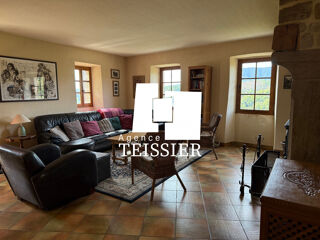  Maison � vendre 11 pi�ces 230 m�