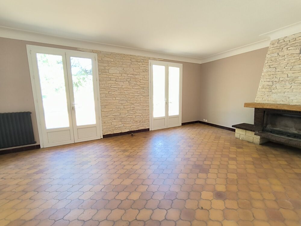 A VENDRE RIEUX MAISON TRADITIONNELLE BEAU TERRAIN