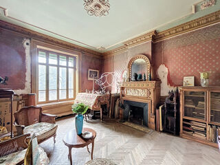  Maison  vendre 15 + pices 384 m