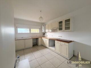 Location Maison AMIENS-SUD - TYPE 5 AVEC BALCON, JARDIN ET GARAGE Amiens